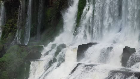 Kaskade-Argentiniens-Iguazu-Nationalpark-1gua