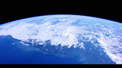 Amazing-Shots-Of-Earth-From-The-International-Espacio-Station-In-4K-7