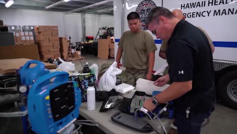 Hawaii-National-Guard-Airmen-Assist-In-Distribution-Of-Key-médico-Supplies