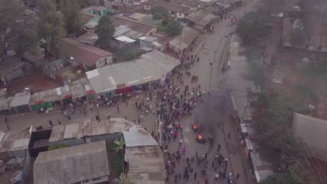 Antena-Sobre-Disturbios-Incendios-Y-Disturbios-En-El-Barrio-Pobre-De-Kibera-En-Nairobi-Durante-Las-Controvertidas-Elecciones-6