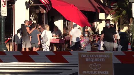 People-Dine-Outdoors-On-The-Street-At-A-Restaurant-In-Santa-Barbara-California-During-The-Coronavirus-Covid-19-Epidemic-Pandemic-Outbreak