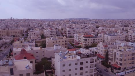 Antena-Sobre-La-Ciudad-Y-Los-Suburbios-De-Amman-Jordan-1