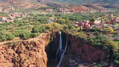 Schöne-Antenne-Des-Ouzoud-Wasserfalls-In-Marokko