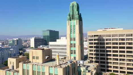Rising-Aerial-Of-The-Bullocks-Wilshire-Art-Deco-Historical-Building-In-Los-Angeles-California