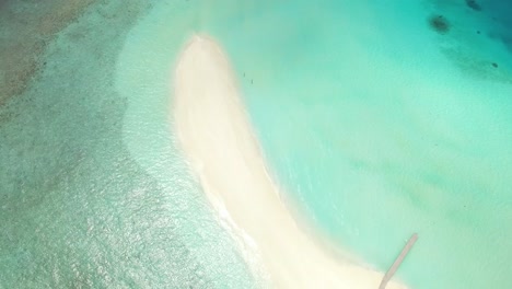 A-Bird\'Seyeview-Shows-A-Sand-Island-On-Maldives