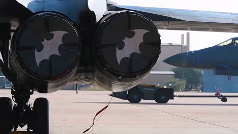 American-B1B-Nuclear-Bombers-Taxi-On-The-Runway-At-An-Airbase-2