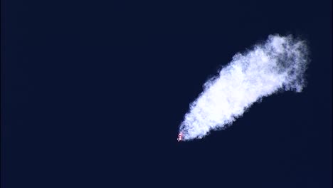 El-Cohete-Pesado-Delta-Iv-Crea-Estelas-Detrás-De-él-Cuando-Deja-La-órbita-Terrestre-Base-De-La-Fuerza-Aérea-De-Vandenberg-California-2019
