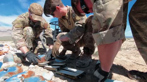 Us-Army-Eod-Techs-Go-Over-Myriad-Kinds-Of-Munitions-In-the-Desert