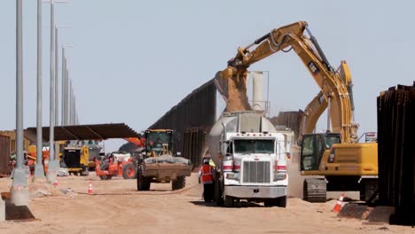 New-Bollard-Border-Wall-Construction-In-Place-Of-Antiquated-Infrastructure-Near-Yuma-Az-2019