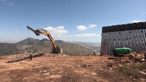 Timelapse-Del-Contratista-Del-Cuerpo-De-Ingenieros-Del-Ejército-De-EE.