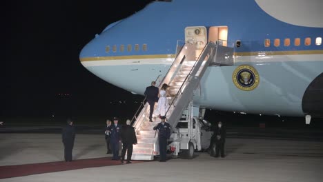 Präsident-Donald-Trump-First-Lady-Melania-Trump-Bei-Elsworth-Afb-Für-Den-Mt-Rushmore-Salute-To-America-SD-3