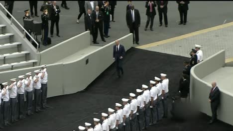 El-Vicepresidente-Estadounidense-Joe-Biden-En-La-Ceremonia-De-Graduación-Y-Graduación-De-La-Academia-Militar-De-West-Point-Ny-1