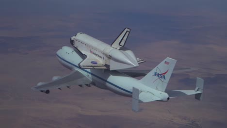 Die-Letzte-Reise-Des-Space-Shuttle-Unternehmens-4