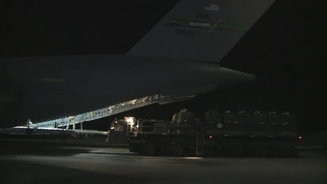 A-Us-Air-Force-Crew-Prepares-A-C17-Globemaster-For-An-Airdrop-Mission-2