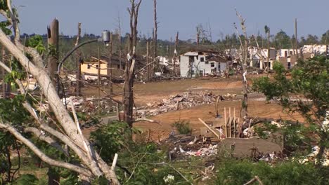 Eine-Verheerende-Serie-Von-Tornados-Trifft-Tuscaloosa-Alabama-Im-Jahr-2012