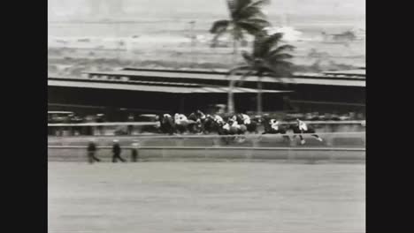 La-Carrera-De-Caballos-De-1931-En-La-Inauguración-De-Hialeah-En-Miami-Florida