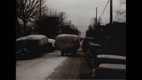 Tobacco-Is-Unloaded-Into-A-Warehouse-And-Is-Prepared-To-Be-Sold-In-1934-In-Kentucky