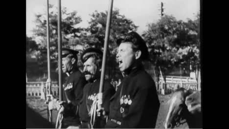 Soviets-Show-Their-Skills-In-Horsemanship-In-1937