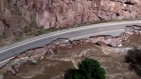 La-Limpieza-Comienza-Después-De-Que-Una-Serie-Devastadora-De-Tormentas-E-Inundaciones-Azotaran-Colorado-En-2014