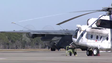 An-Ac130-Gunship-Taxis-On-A-Runway