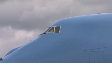 Air-Force-One-Taxis-On-A-Runway