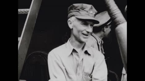 American-Journalist-Ernie-Pyle-Is-Killed-By-A-Japonés-Sniper-During-World-War-Two