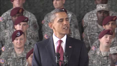 President-Barack-Obama-Speaks-About-Ending-The-War-In-Iraq-13