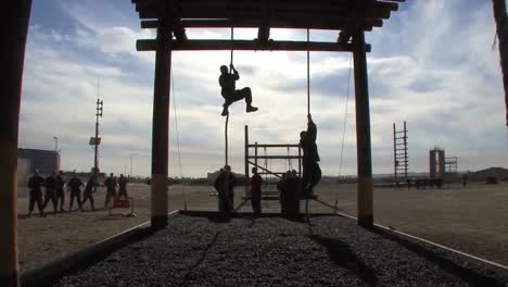 Marines-In-Der-Grundausbildung-Konkurrieren-In-Verschiedenen-Trainingsübungen-4