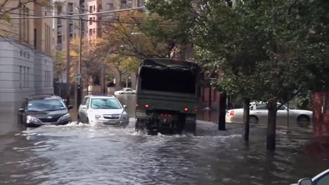 Die-Stadt-Hoboken,-New-Jersey,-Befindet-Sich-Während-Des-Hurrikans-Sand-Unter-Wasser