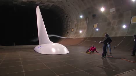 An-Aircraft-Tail-Section-Is-Testing-In-A-Wind-Tunnel-In-An-Avión-Hangar-At-Nasa-Research-Facility