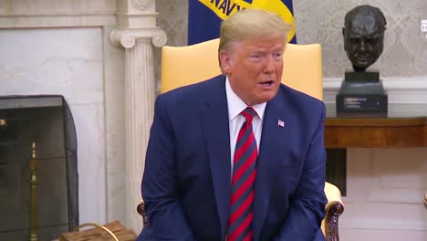 Comentarios-Del-Presidente-Donald-Trump-Sobre-El-Escándalo-Del-Denunciante-Que-Involucra-A-Ucrania-Y-Joe-Biden-Lo-Llama-Un-Trabajo-De-Piratería-Política-1