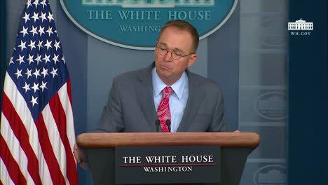 El-Jefe-De-Gabinete-Interino-De-La-Casa-Blanca,-Mick-Mulvaney,-Admite-Haber-Retenido-La-Ayuda-A-Ucrania-En-Una-Conferencia-De-Prensa-Durante-El-Escándalo-De-Trump-En-Ucrania.