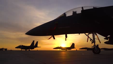 American-Fighter-Jets-Sit-On-The-Tarmac-Runway-At-The-Al-Dhafra-Air-Base-In-The-United-Arab-Emirates-Uae