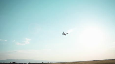 US-Luftwaffe-C130j-Super-Hercules-Flugzeug-Transportiert-Bulgarische-Parajumpers-In-Der-Tschshnegirovo-Drop-Zone-Bulgarien-4