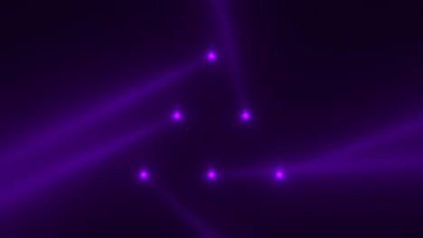 Animationsbewegung-Lila-Leuchtende-Scheinwerferstrahlen-Auf-Dunklem-Hintergrund-In-Stufe-1