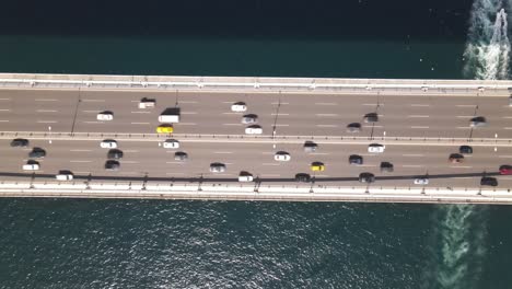 Luftbild-Istanbul-Brücke-1