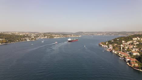 Blick-Auf-Die-Stadt-Istanbul-Bosporus