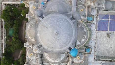 Sultanahmet-Blue-Mosque-In-Restoration