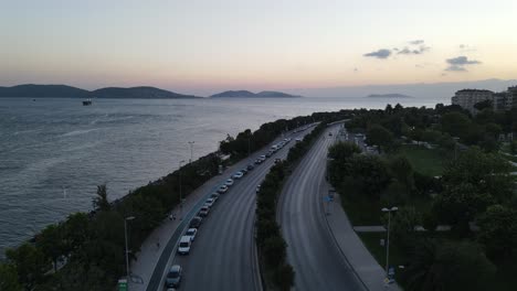 City-Evening-Traffic-In-Seashore