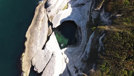 Cliff-Sea-Natural-Pool-2