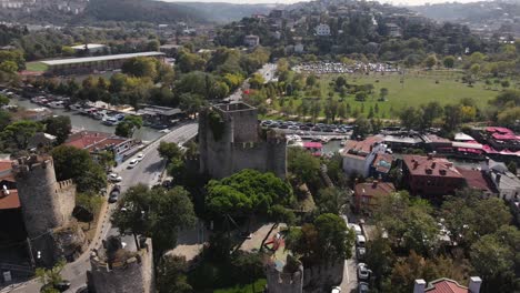 Anatolische-Festung-Schloss-Istanbul-Bosporus