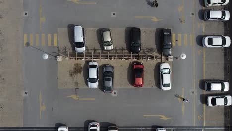 Parkplatz-Aus-Der-Vogelperspektive