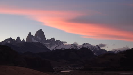 Argentina-pink-cloud-over-Fitz-Roy-massif