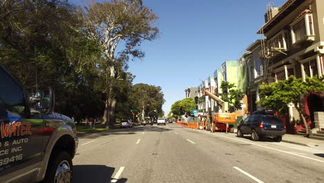 San-Francisco-California-passing-construction