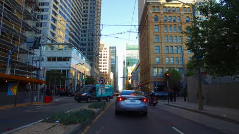 San-Francisco-California-traffic-turning-in-central-city