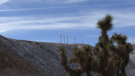 California-zooms-to-wind-turbines