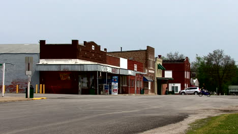 Pequeña-Ciudad-De-Illinois-Con-Bicicletas