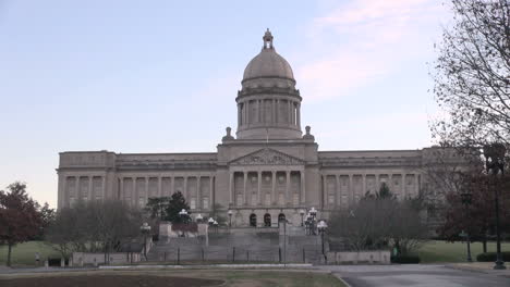 Edificio-Del-Capitolio-De-Frankfort-Kentucky