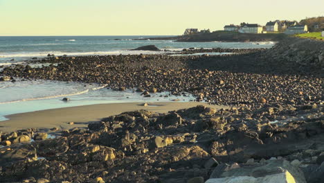 Maine-York-Beach-with-gull-flying