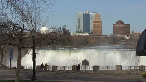 New-York-Niagara-Falls-Von-Kanada-Aus-Gesehen